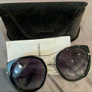Tom Ford Sunglasses New FT0760-JOEY-01B 58mm